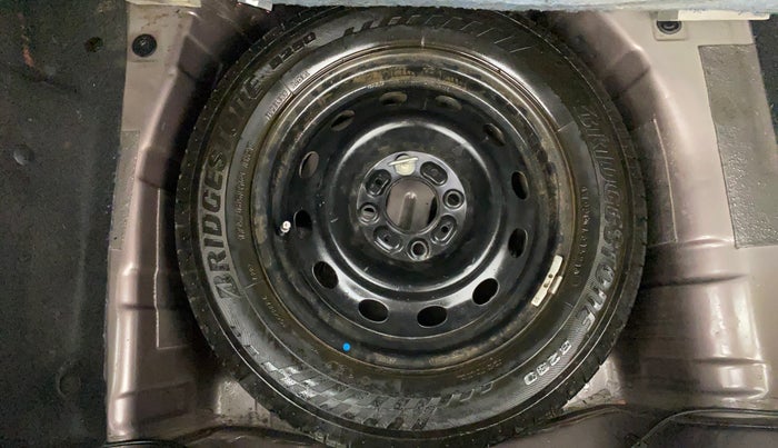 2017 Tata Tiago XTA PETROL, Petrol, Automatic, 1,03,193 km, Spare Tyre