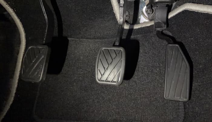 2022 Maruti Celerio VXI CNG, CNG, Manual, 67,906 km, Pedals