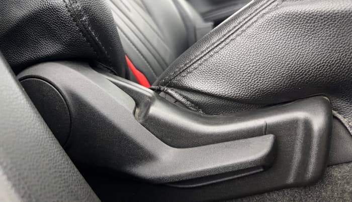 2022 Maruti Celerio VXI CNG, CNG, Manual, 67,906 km, Driver Side Adjustment Panel