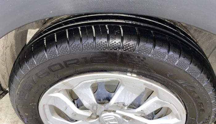 2016 Honda BR-V 1.5L I-VTEC S, Petrol, Manual, 52,971 km, Right Rear Tyre Tread