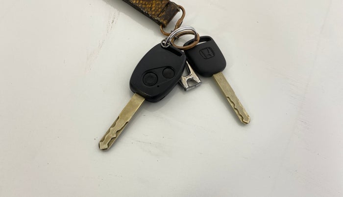 2016 Honda BR-V 1.5L I-VTEC S, Petrol, Manual, 52,971 km, Key Close Up