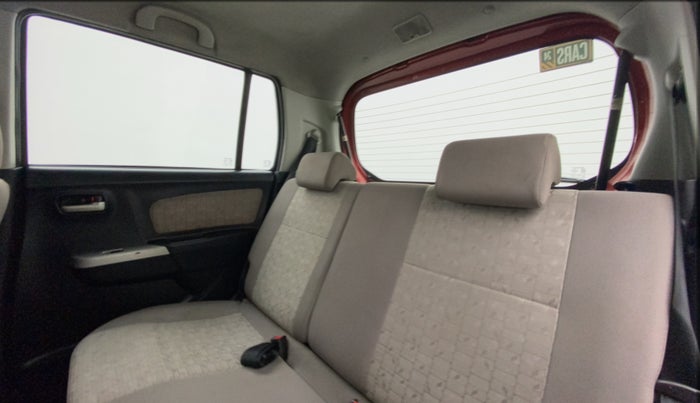 2016 Maruti Wagon R 1.0 VXI (O) AMT, Petrol, Automatic, 74,308 km, Right Side Rear Door Cabin