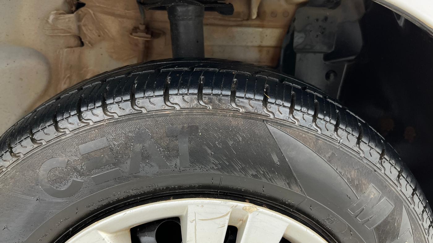 2015 Datsun Go T, Petrol, Manual, 1,48,127 km, Right Front Tyre Tread