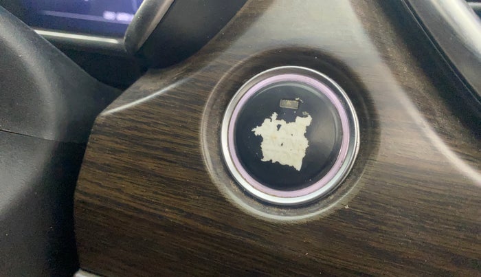 2020 Tata Harrier XZ PLUS 2.0L, Diesel, Manual, 64,706 km, Keyless Start/ Stop Button