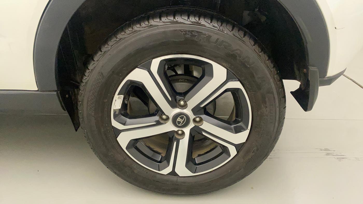 2023 Tata NEXON XZA PLUS PETROL, Petrol, Automatic, 6,437 km, Left Rear Wheel