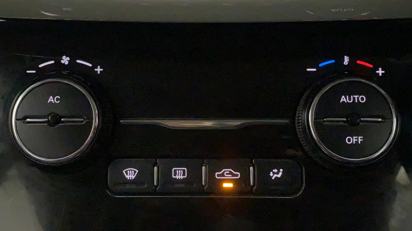 2023 Tata NEXON XZA PLUS PETROL, Petrol, Automatic, 6,437 km, Automatic Climate Control