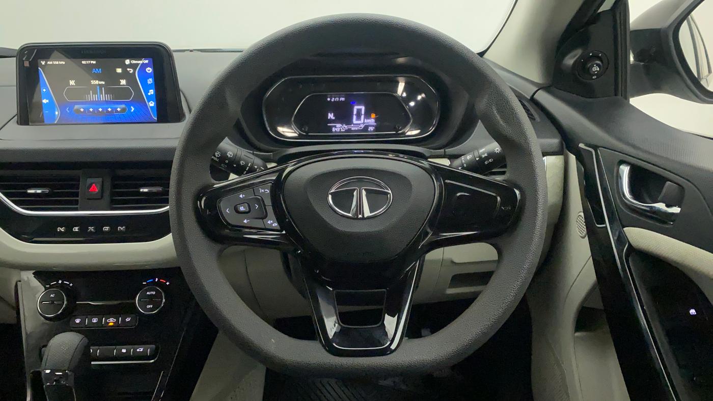 2023 Tata NEXON XZA PLUS PETROL, Petrol, Automatic, 6,437 km, Steering Wheel Close Up