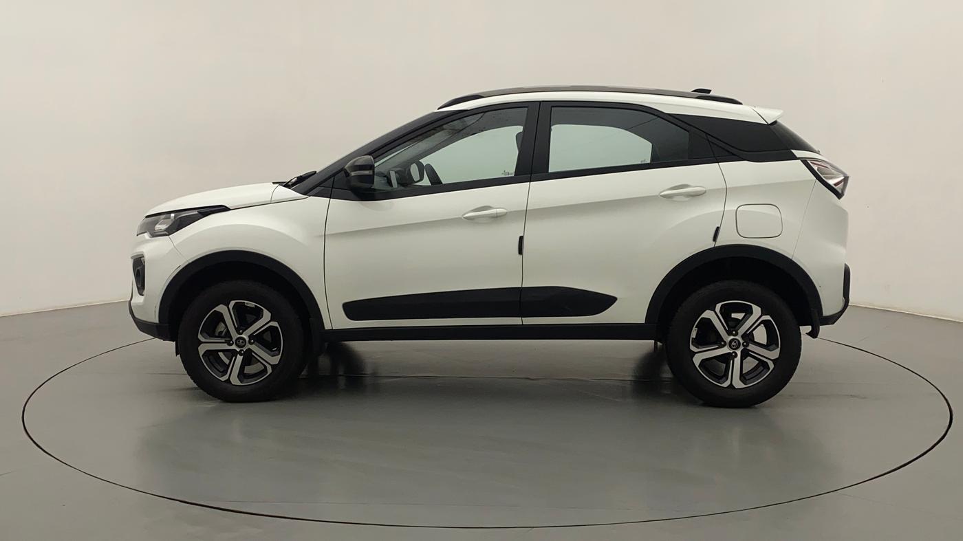2023 Tata NEXON XZA PLUS PETROL, Petrol, Automatic, 6,437 km, Left Side