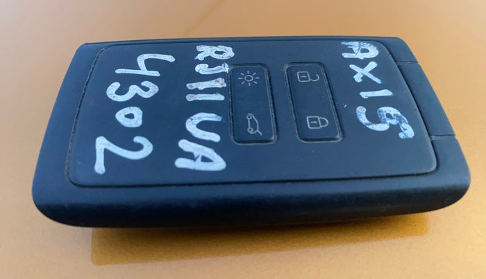 2022 Renault TRIBER RXZ, Petrol, Manual, 72,311 km, Key Close Up