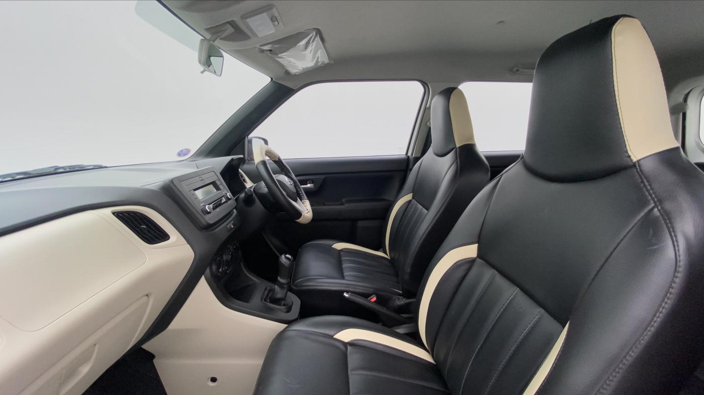 2019 Maruti New Wagon-R VXI 1.2L, Petrol, Manual, 23,698 km, Right Side Front Door Cabin