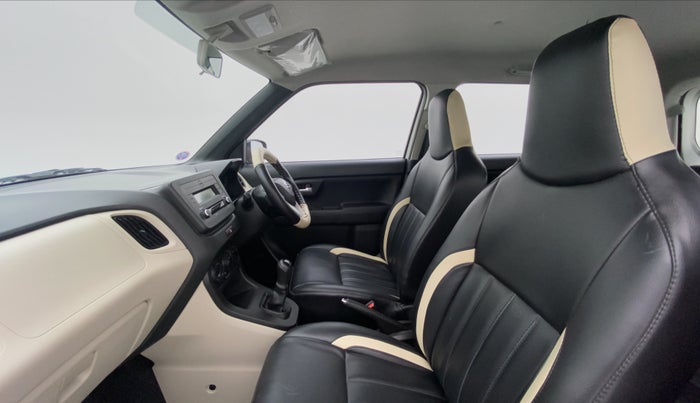 2019 Maruti New Wagon-R VXI 1.2L, Petrol, Manual, 23,698 km, Right Side Front Door Cabin