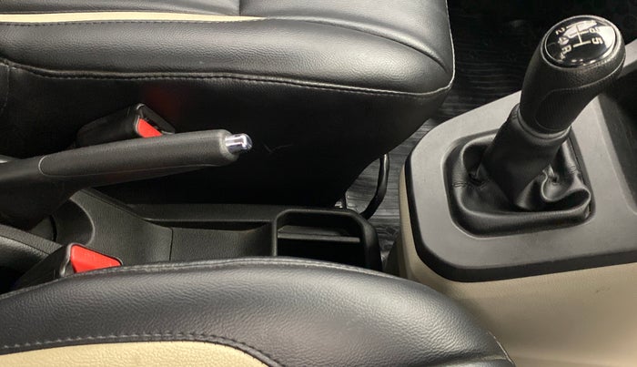 2019 Maruti New Wagon-R VXI 1.2L, Petrol, Manual, 23,698 km, Gear Lever
