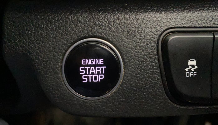 2020 KIA SELTOS GTX PLUS 1.4 PETROL DCT DUAL TONE, Petrol, Automatic, 1,25,137 km, Keyless Start/ Stop Button