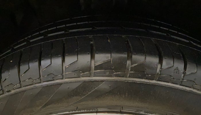 2023 Hyundai Creta SX (O) IVT 1.5 PETROL, Petrol, Automatic, 21,980 km, Left Front Tyre Tread