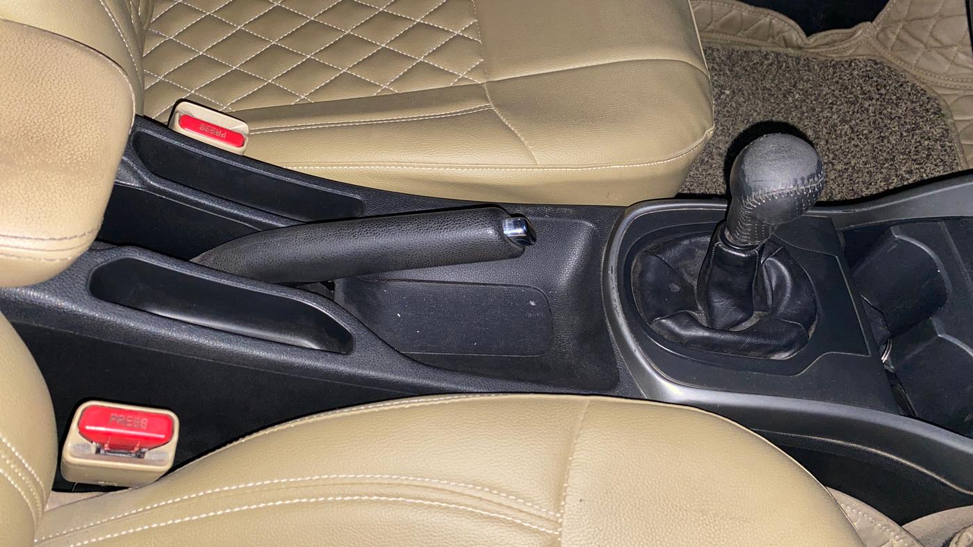 2016 Honda City 1.5L I-VTEC VX, Petrol, Manual, 89,852 km, Gear Lever