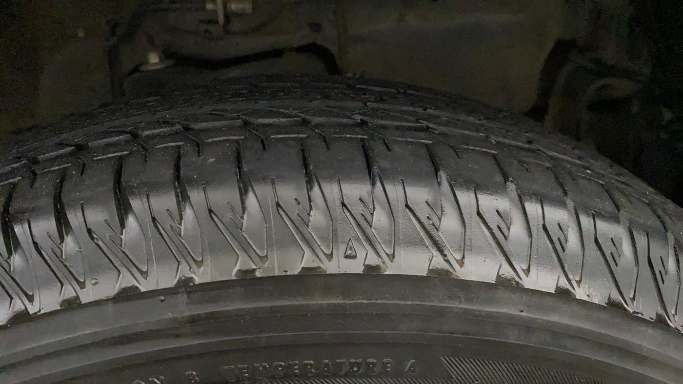 2023 Maruti JIMNY ZETA ALL GRIP PRO , Petrol, Manual, 39,905 km, Right Front Tyre Tread