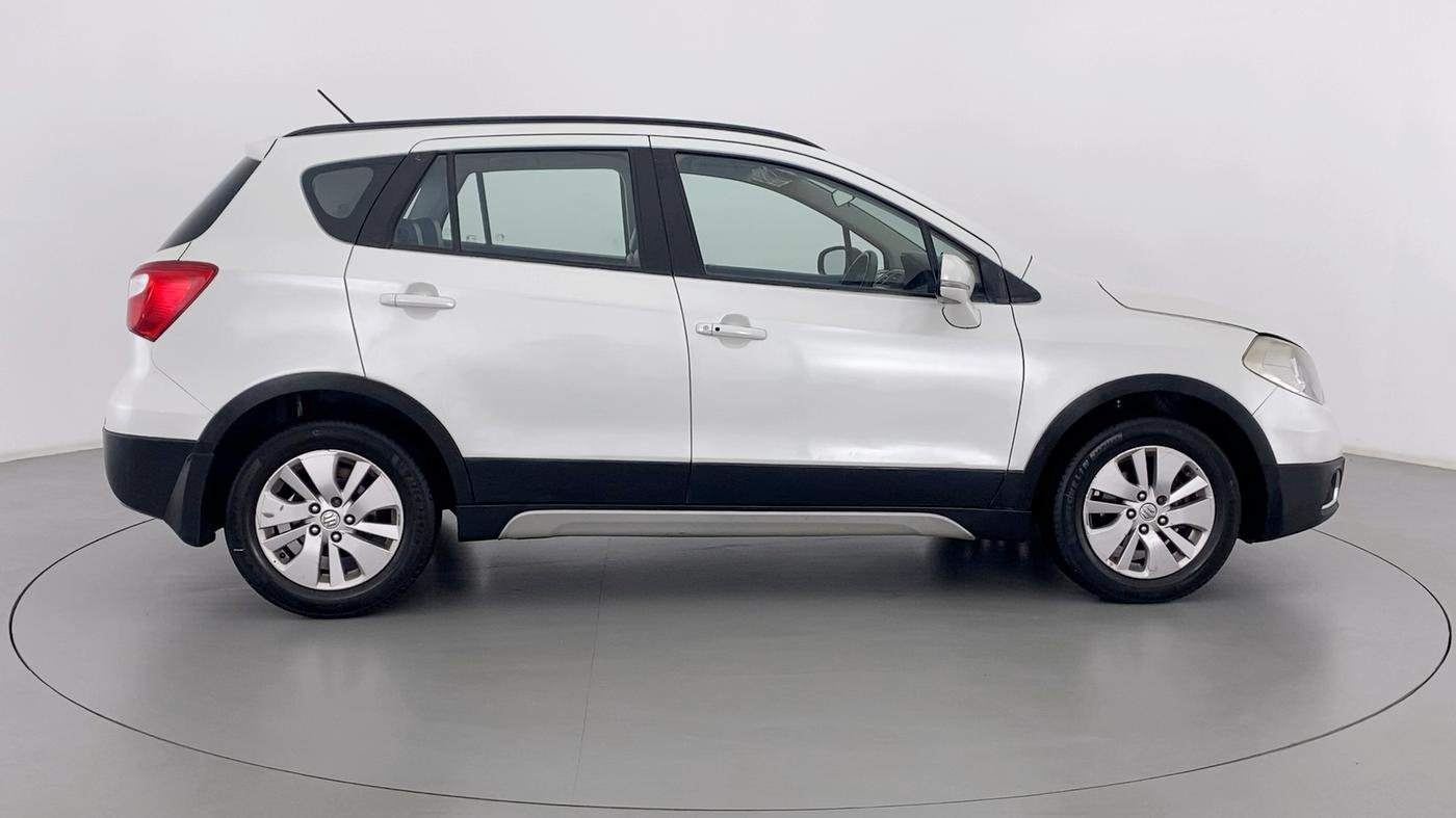 2015 Maruti S Cross ZETA 1.3, Diesel, Manual, 74,698 km, Right Side View
