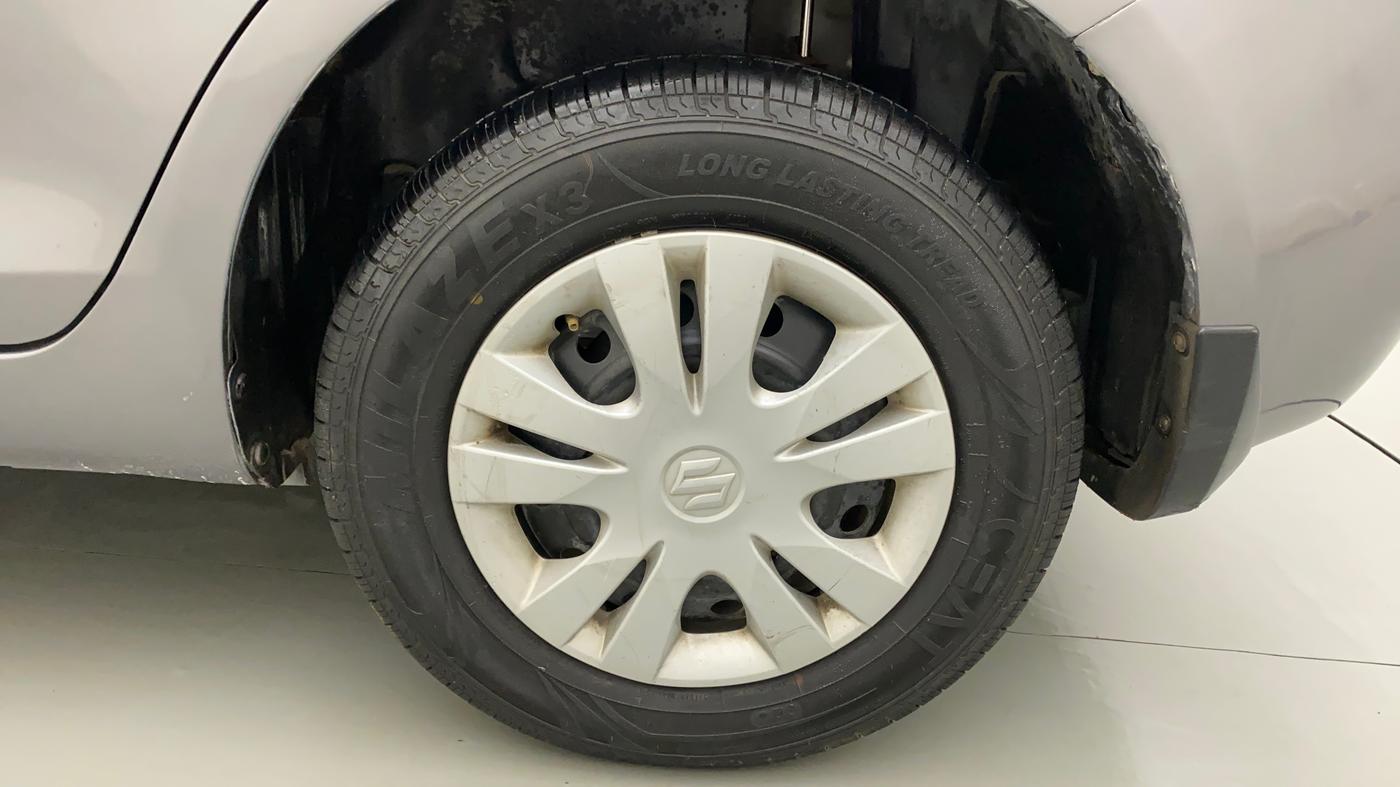 2012 Maruti Swift Dzire VXI, Petrol, Manual, 62,120 km, Left Rear Wheel
