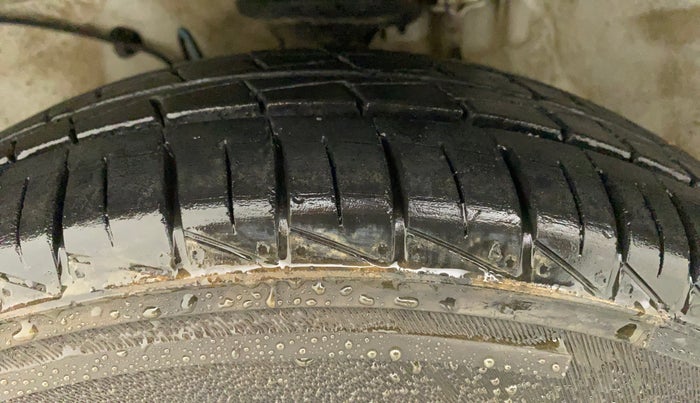 2023 Maruti Alto LXI OPT CNG, CNG, Manual, 9,840 km, Left Front Tyre Tread