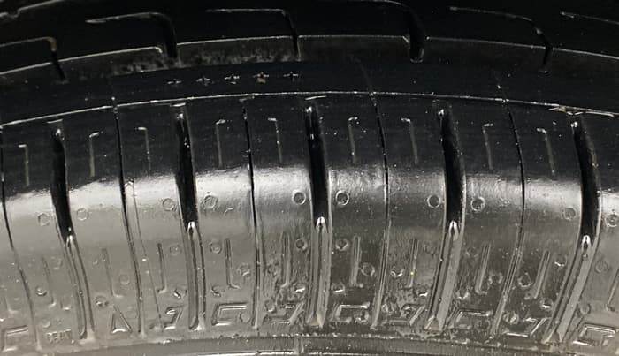 2019 Renault TRIBER RXL MT, Petrol, Manual, 78,281 km, Right Rear Tyre Tread