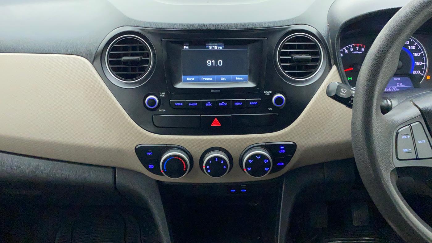 2017 Hyundai Grand i10 SPORTZ 1.2 KAPPA VTVT, Petrol, Manual, 96,728 km, Air Conditioner