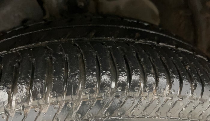 2016 Ford Ecosport TREND 1.5L PETROL, Petrol, Manual, 49,785 km, Left Front Tyre Tread