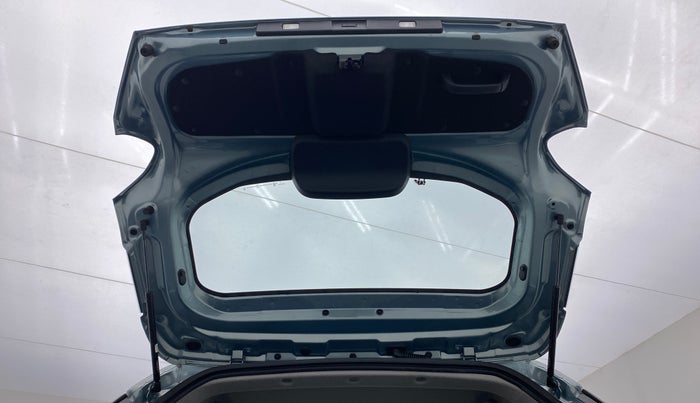2021 Tata PUNCH ACCOMPLISHED AMT, Petrol, Automatic, 10,218 km, Boot Door Open
