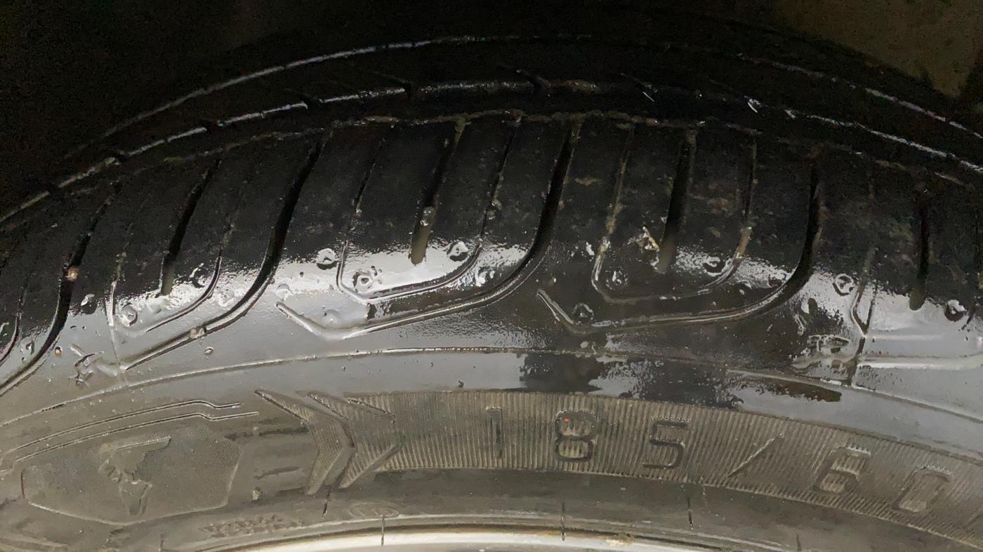 2019 Ford FREESTYLE TITANIUM PLUS 1.2 PETROL, Petrol, Manual, 68,552 km, Right Front Tyre Tread