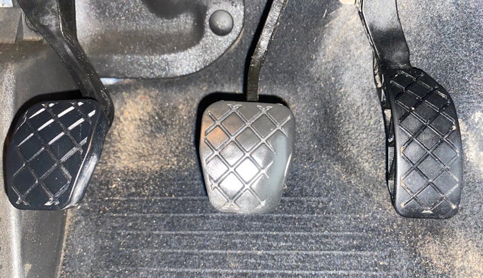 2018 Volkswagen Polo COMFORTLINE 1.0L MPI, Petrol, Manual, 1,26,359 km, Pedals