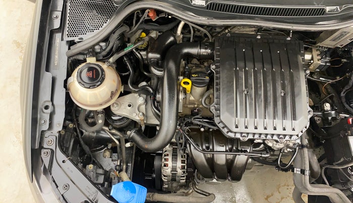 2018 Volkswagen Polo COMFORTLINE 1.0L MPI, Petrol, Manual, 1,26,359 km, Engine View - Right