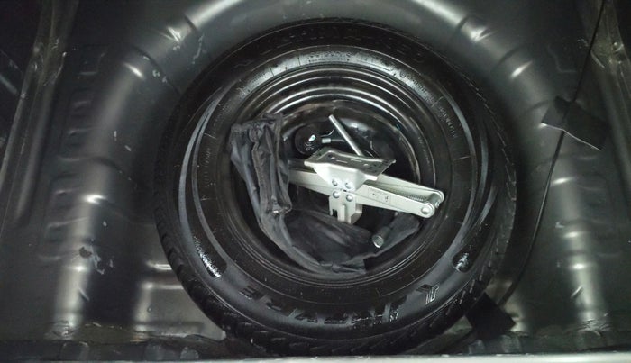 2018 Renault Kwid RXT 0.8 (O), Petrol, Manual, 41,202 km, Spare Tyre