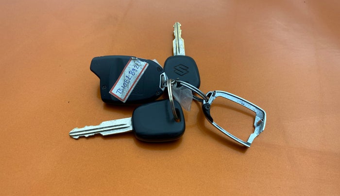 2017 Maruti Alto K10 VXI (O) AMT, Petrol, Automatic, 61,490 km, Key Close Up