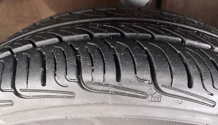 2012 Maruti Alto K10 VXI P, Petrol, Manual, 90,011 km, Left Front Tyre Tread