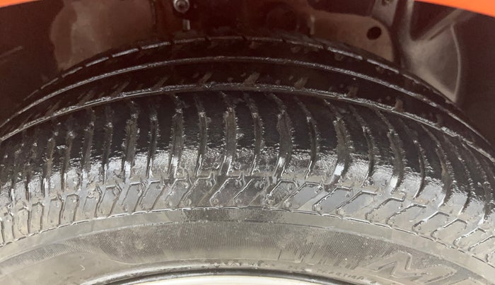 2016 Ford Ecosport TREND 1.5L PETROL, Petrol, Manual, 73,878 km, Right Front Tyre Tread