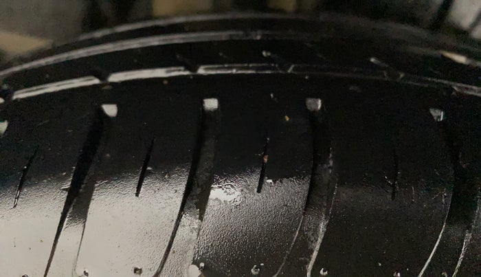 2020 Maruti Dzire VXI, Petrol, Manual, 37,206 km, Right Rear Tyre Tread