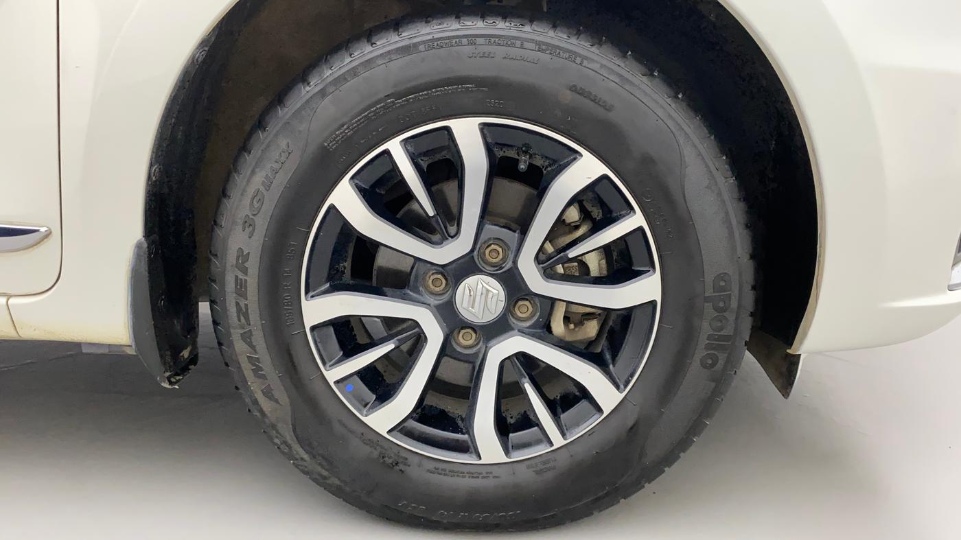 2020 Maruti Dzire VXI, Petrol, Manual, 37,206 km, Right Front Wheel