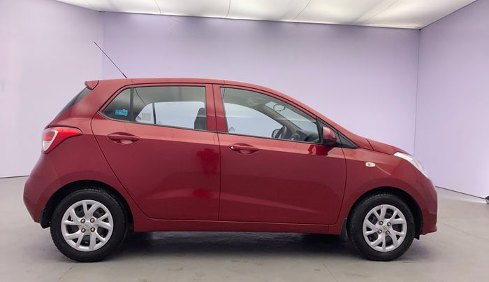 2017 Hyundai Grand i10 SPORTZ 1.2 KAPPA VTVT, Petrol, Manual, 37,267 km, Right Side View