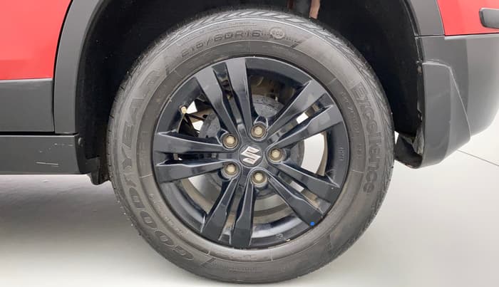 2019 Maruti Vitara Brezza ZDI PLUS AT DUAL TONE, Diesel, Automatic, 67,444 km, Left Rear Wheel