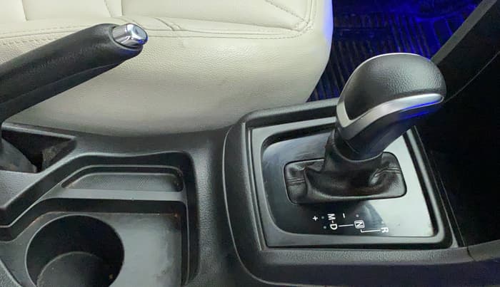 2019 Maruti Vitara Brezza ZDI PLUS AT DUAL TONE, Diesel, Automatic, 67,444 km, Gear Lever