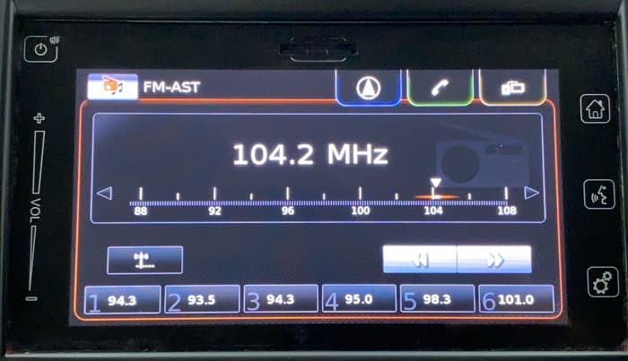 2019 Maruti Vitara Brezza ZDI PLUS AT DUAL TONE, Diesel, Automatic, 67,444 km, Infotainment System