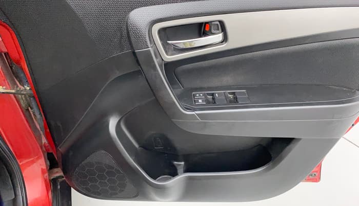 2019 Maruti Vitara Brezza ZDI PLUS AT DUAL TONE, Diesel, Automatic, 67,444 km, Driver Side Door Panels Control