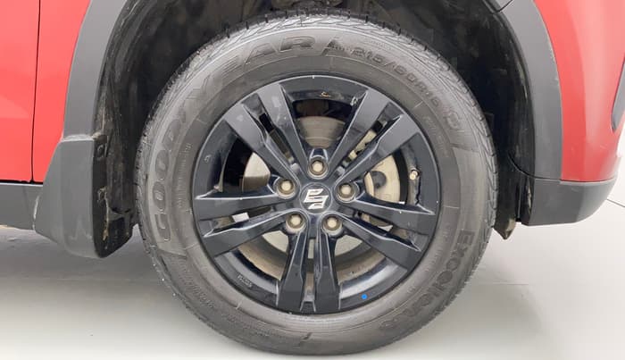 2019 Maruti Vitara Brezza ZDI PLUS AT DUAL TONE, Diesel, Automatic, 67,444 km, Right Front Wheel