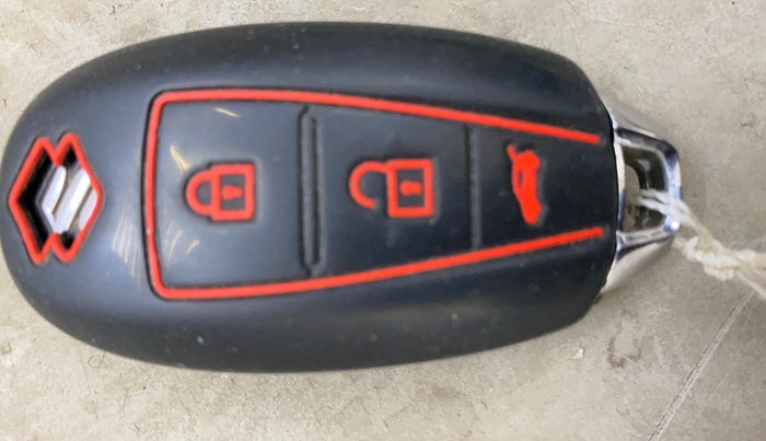 2022 Maruti Ciaz ZETA 1.5 SHVS MT PETROL, Petrol, Manual, 56,161 km, Key Close Up