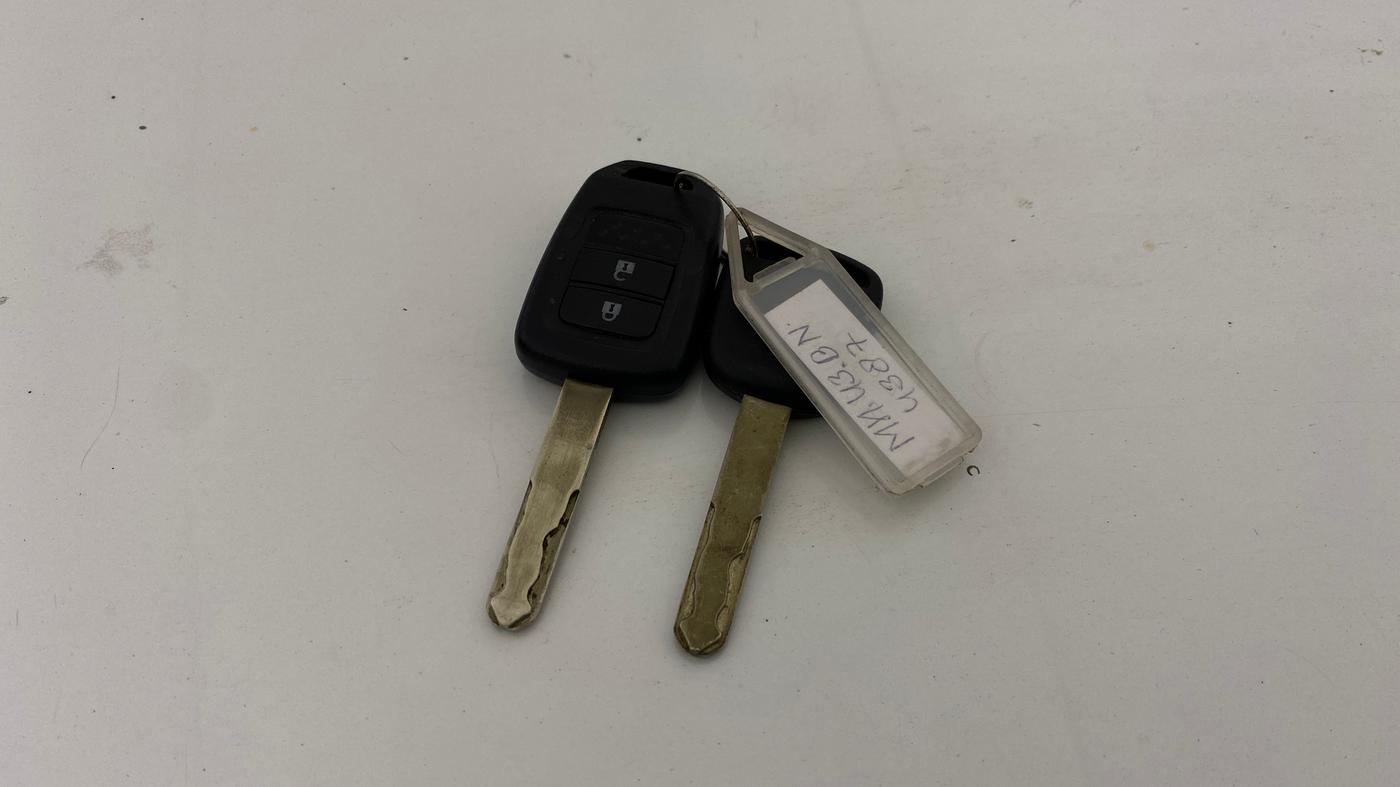 2019 Honda Amaze 1.2L I-VTEC S, Petrol, Manual, 28,144 km, Key Close Up