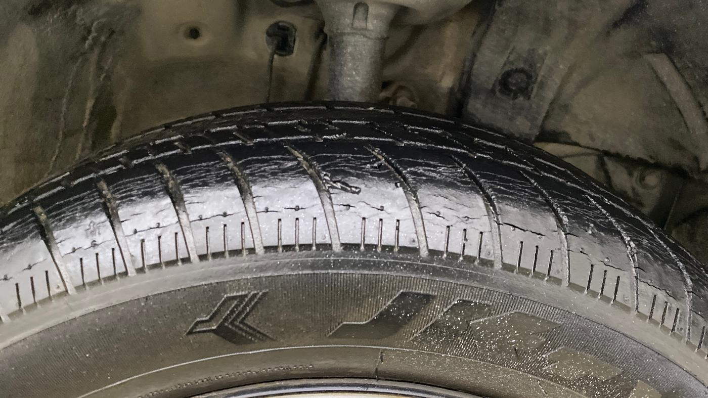 2019 Honda Amaze 1.2L I-VTEC S, Petrol, Manual, 28,144 km, Right Front Tyre Tread