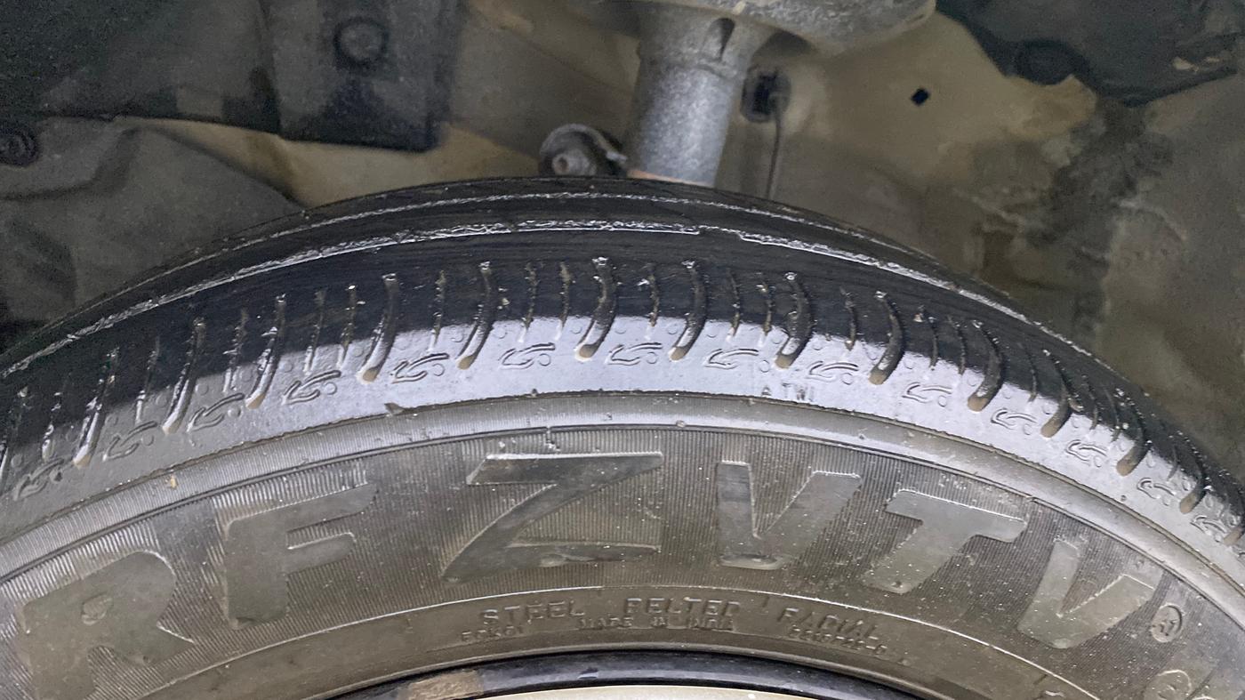 2019 Honda Amaze 1.2L I-VTEC S, Petrol, Manual, 28,144 km, Left Front Tyre Tread