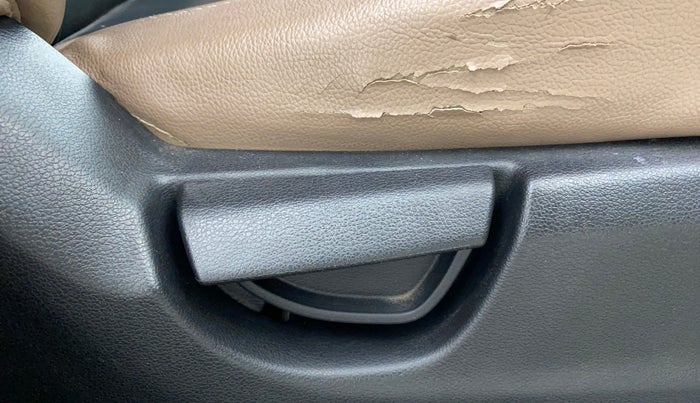 2019 Hyundai NEW SANTRO SPORTZ MT, Petrol, Manual, 36,774 km, Driver Side Adjustment Panel