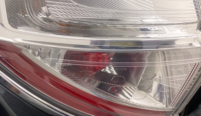 2019 Tata NEXON XMA 1.2, Petrol, Automatic, 48,872 km, Left tail light - Minor damage