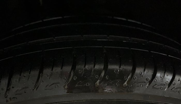 2020 Maruti Baleno SIGMA PETROL 1.2, Petrol, Manual, 14,636 km, Right Rear Tyre Tread