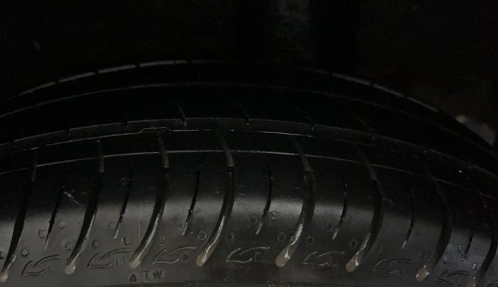 2020 Maruti Baleno SIGMA PETROL 1.2, Petrol, Manual, 14,636 km, Left Rear Tyre Tread